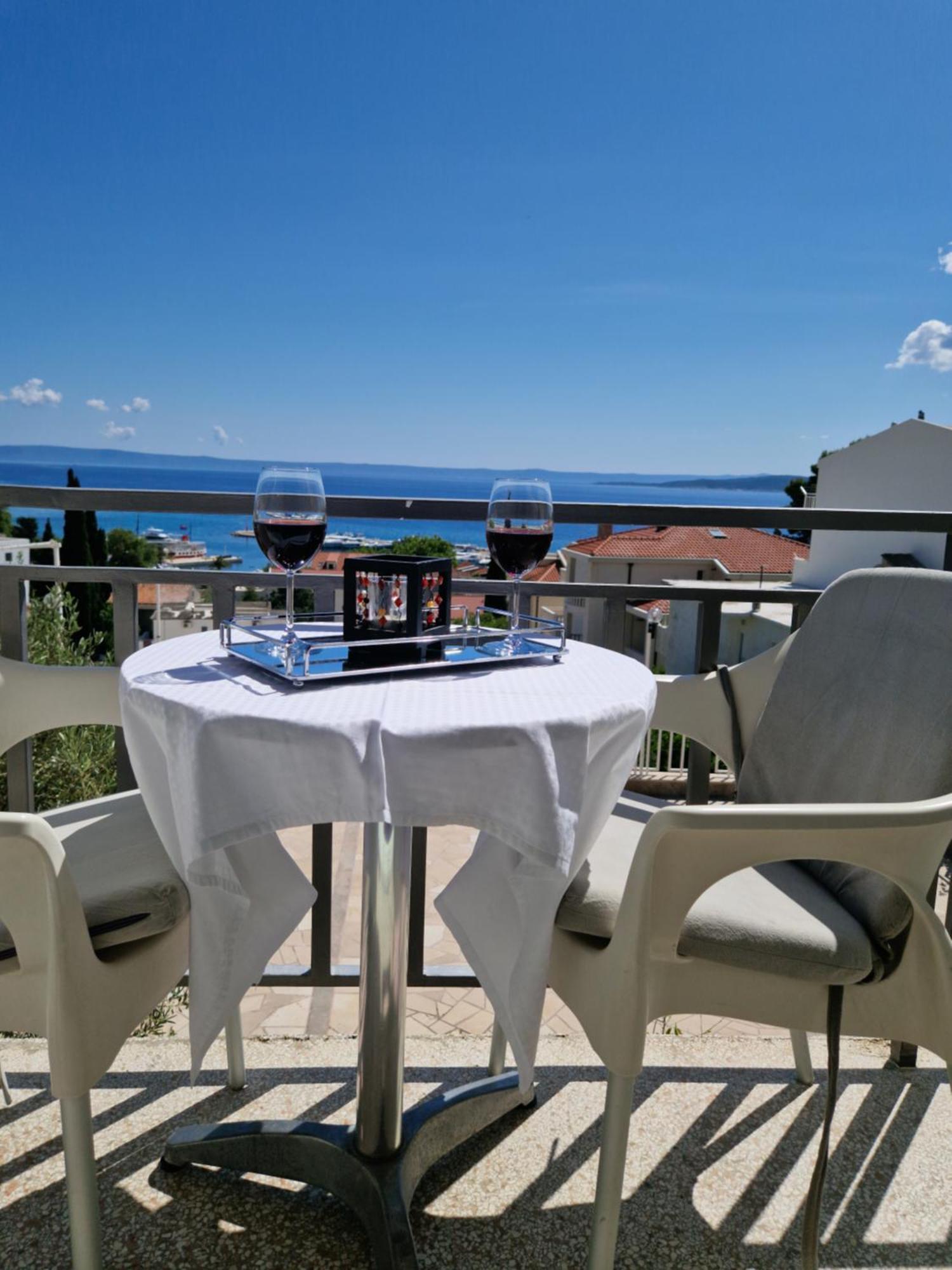 Apartments Saric Baška Voda Eksteriør bilde
