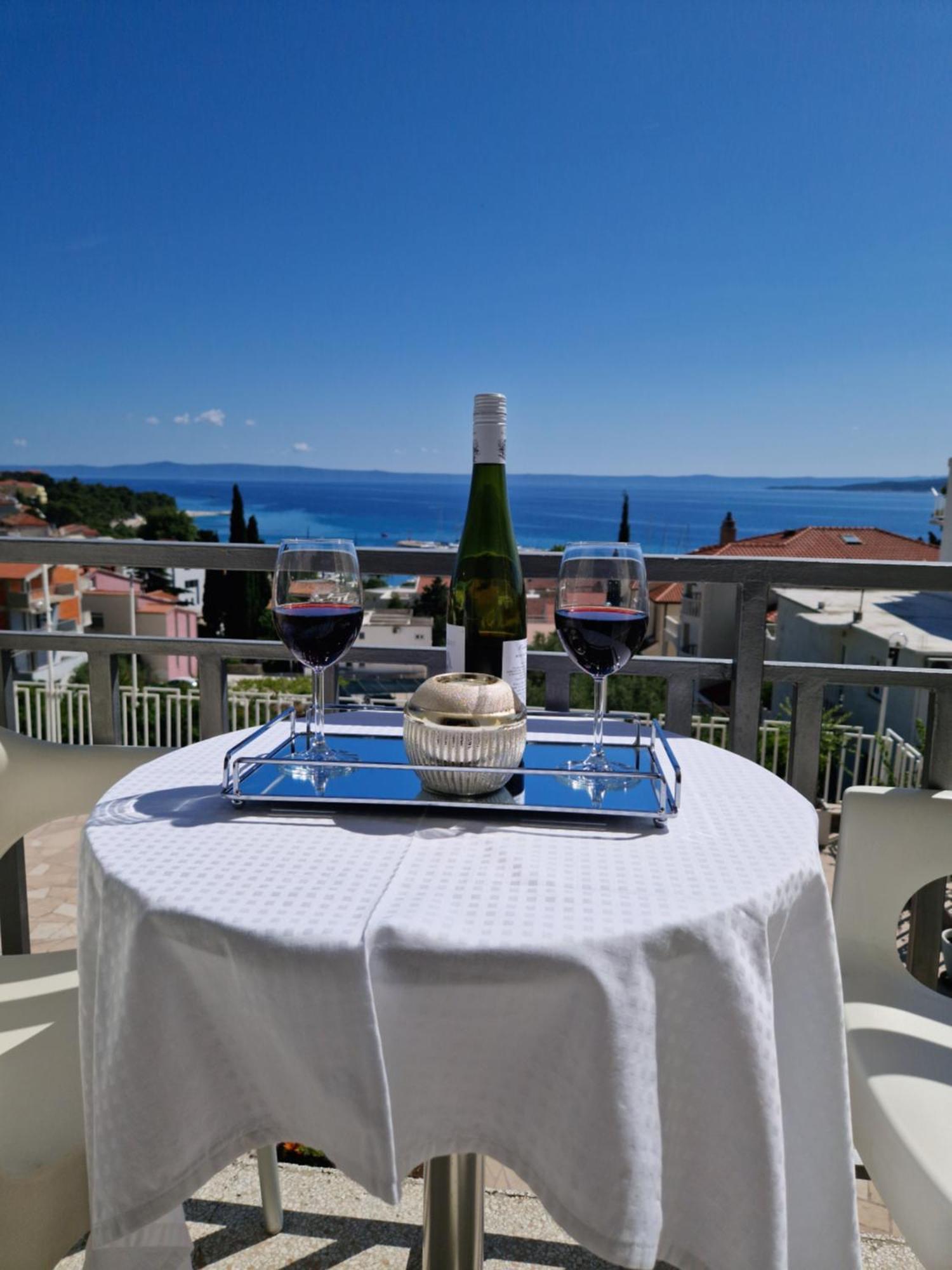 Apartments Saric Baška Voda Eksteriør bilde